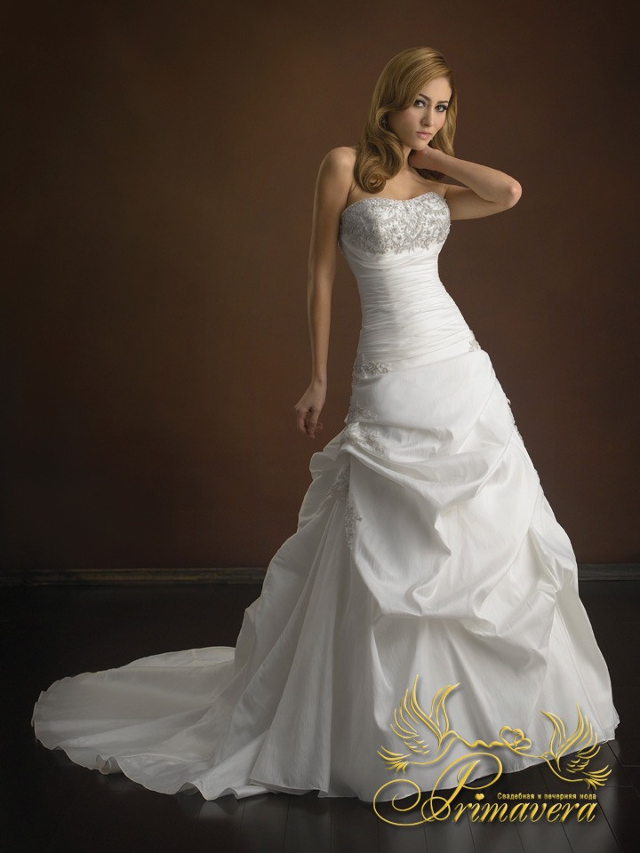 Свадебные платья Allure Bridals