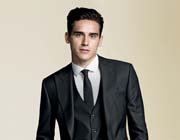 Мужские костюмы